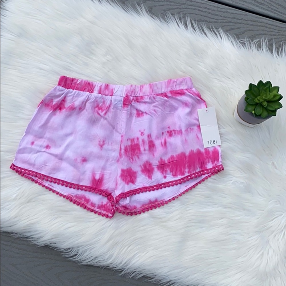 Tobi pink tie dyed elastic shorts
